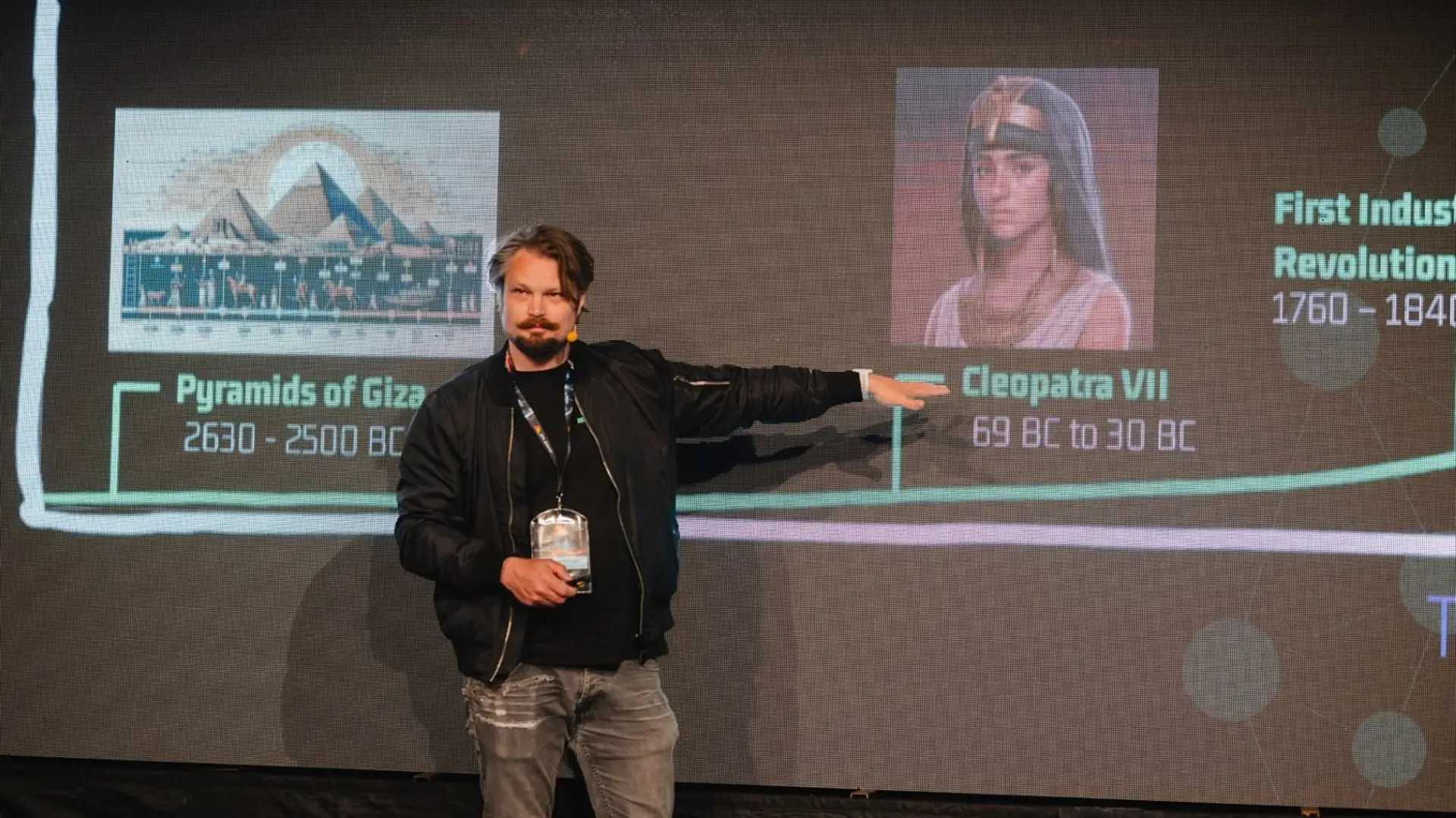Aragorn Meulendijks - <p>Future Historian, AI onderzoeker en futurist die organisaties inzicht geeft in exponentiële technologie en de impact daarvan op mens, werk en economie.</p>
