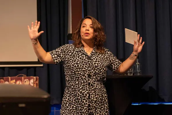 Laat liefde groter zijn dan cijfers — Waarom ouders het verschil maken bij prestatiedruk