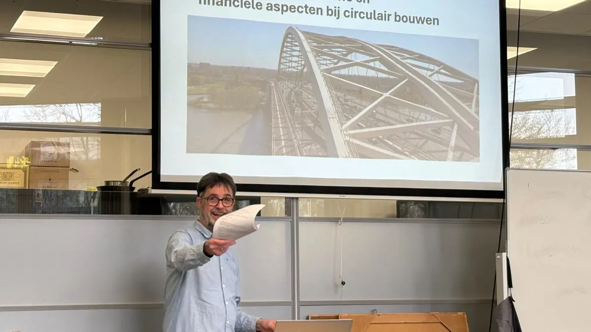 Gerard Vos als dagvoorzitter over circulair bouwen en slopen