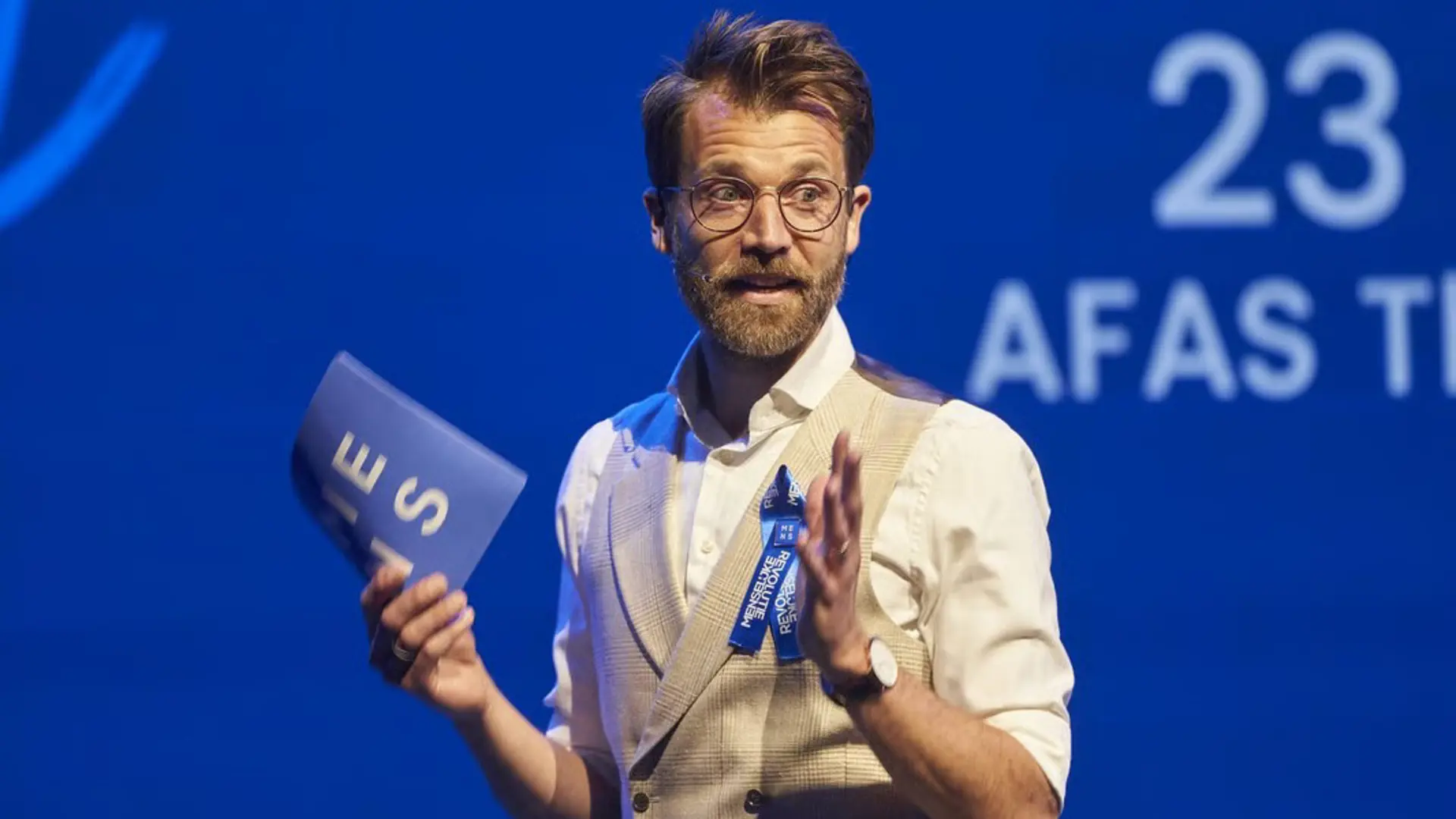 Sven Rickli - <p>Ex-topatleet, gedragsexpert en cultuuronderzoeker in bedrijfscultuur en gedragsverandering. Vergroot werkgeluk en prestaties met inzichten en bewezen methoden.</p>