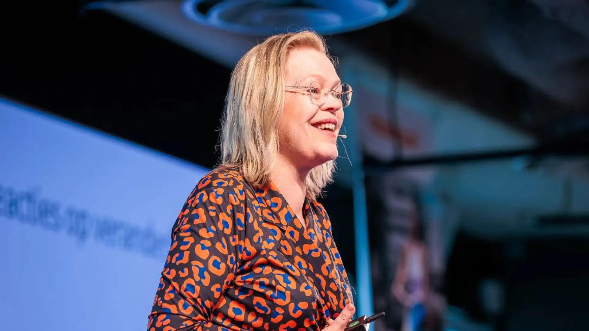 Annemarie Mars - <p data-start="1135" data-end="1313">Veranderexpert, ondernemer en auteur die complexe transities begrijpelijk maakt en organisaties helpt duurzame verandering te realiseren.</p>