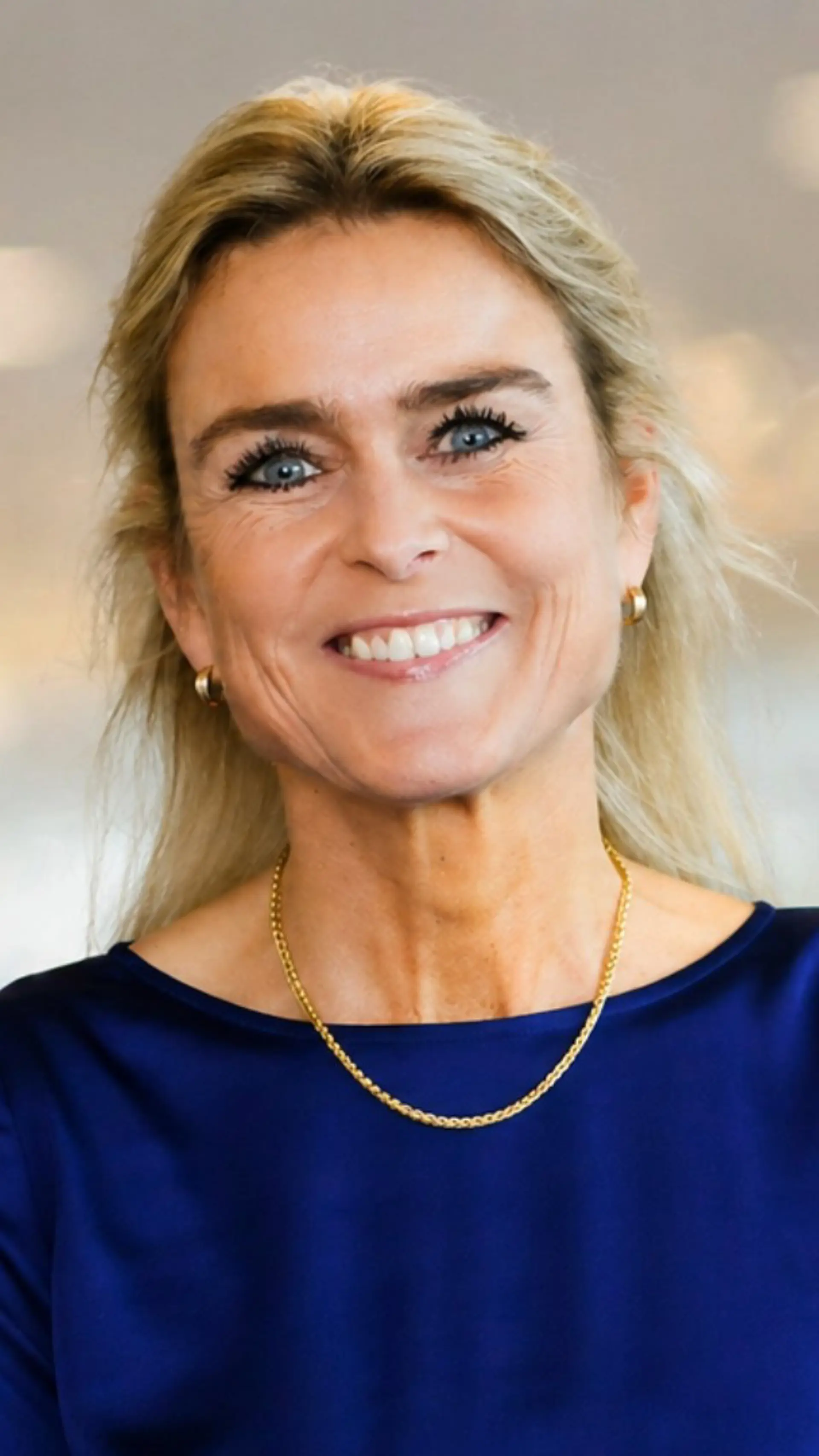 Barbara Baarsma - <p>Hoogleraar toegepaste economie en hoofdeconoom inspireert organisaties met scherpe inzichten over duurzame groei en toekomstbestendige strategieën.</p>