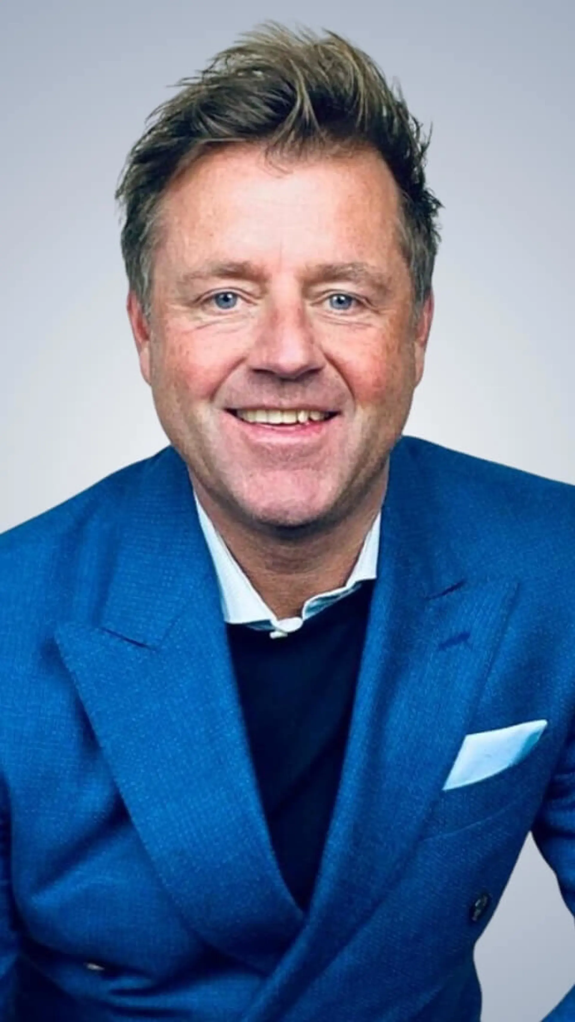 Marc Lammers - <p data-start="1909" data-end="2059">Topcoach en innovator die laat zien hoe moderne leiderschapstechnieken, teamfocus en slimme strategie organisaties helpen om duurzaam te excelleren.</p>
