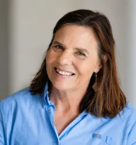 Bernice Notenboom - Poolreiziger, klimaatjournalist en filmmaker die laat zien hoe mentale veerkracht, focus en besluitvaardigheid ontstaan wanneer omstandigheden extreem worden.