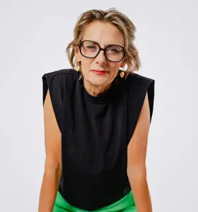 Fief Macrander - Psycholoog, auteur en expert in stoïcijns leiderschap die leiders helpt om met rust, richting en scherpe aandacht te werken in uitdagende situaties.