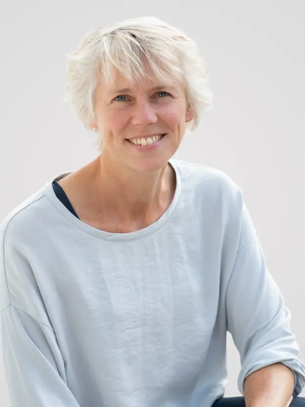 Marga van Dam