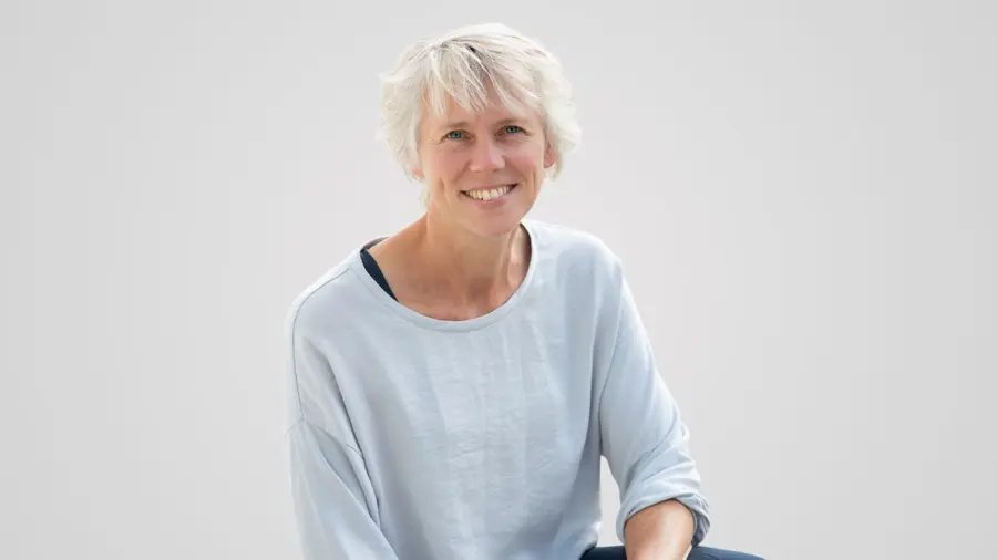 Marga van Dam
