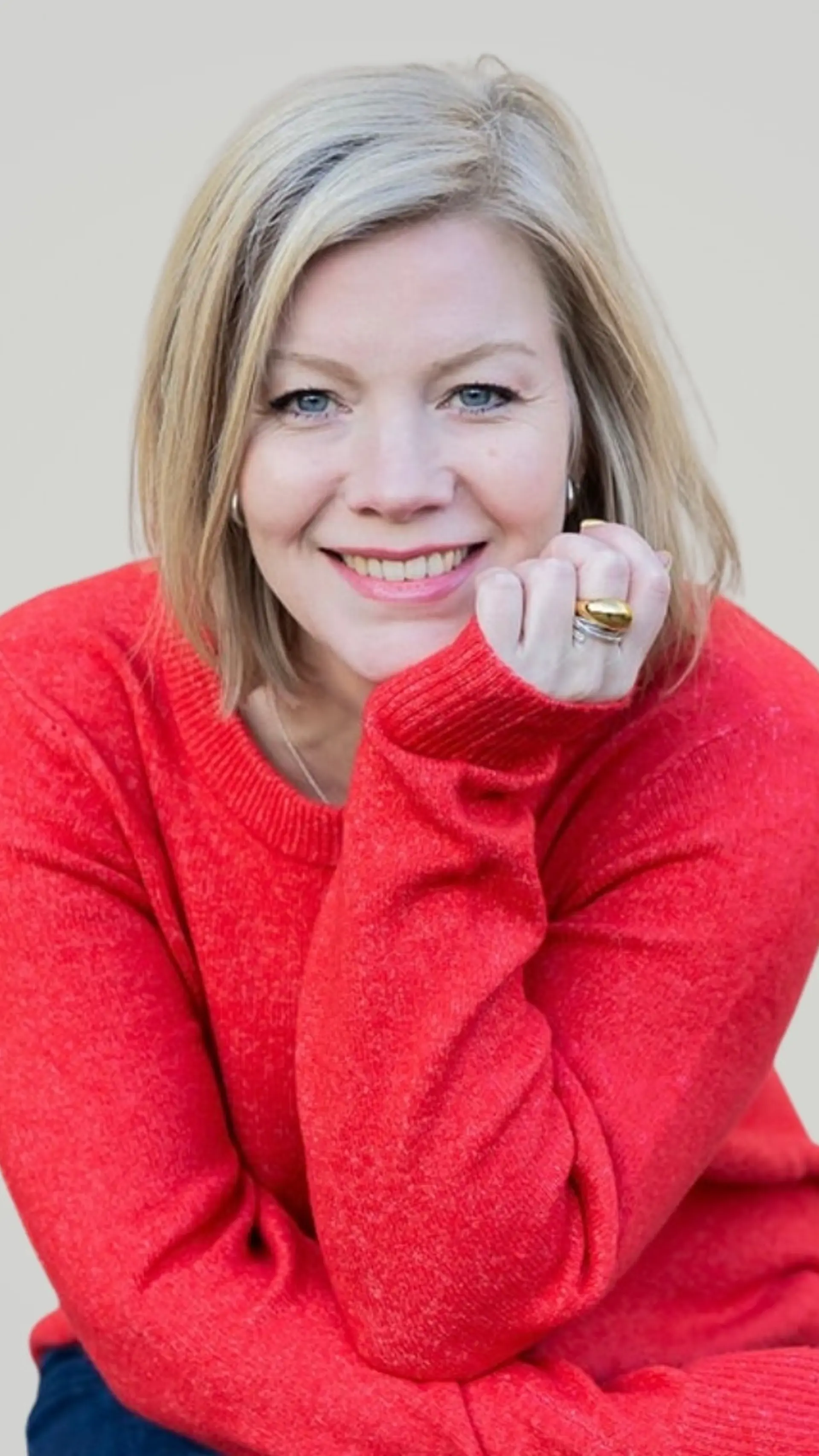 Petra Velzeboer - <p data-start="2410" data-end="2568">Psychotherapeut, CEO en mental health expert die moderne werkculturen uitdaagt en inspireert met inzichten die mentale kracht en duurzaam succes versterken.</p>