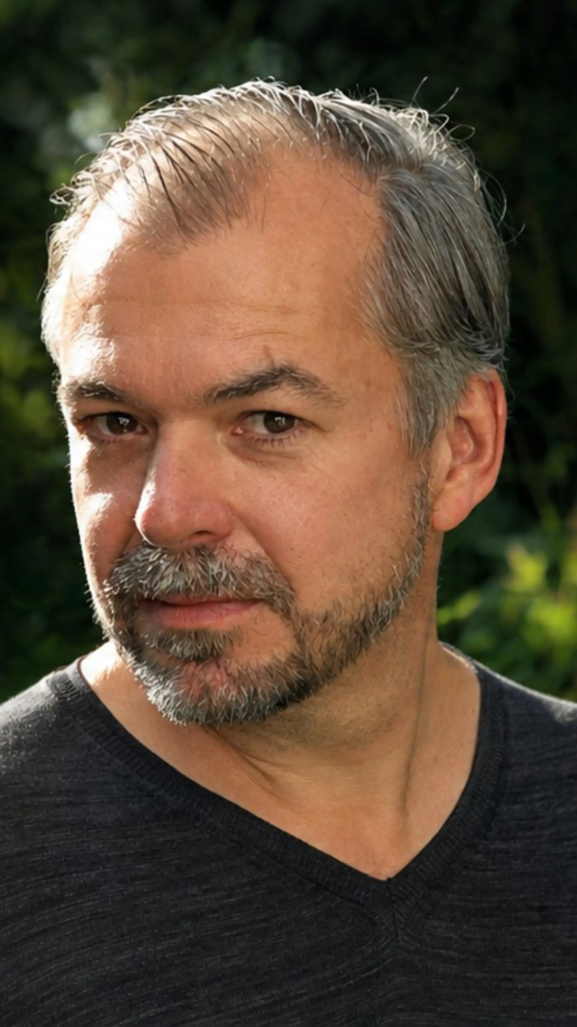 Jeroen Busscher - Expert in leiderschapstraining en organisatiecoaching voor het nieuwe werken. Specialiseert zich in Turbo Management en innovatieve strategieën.