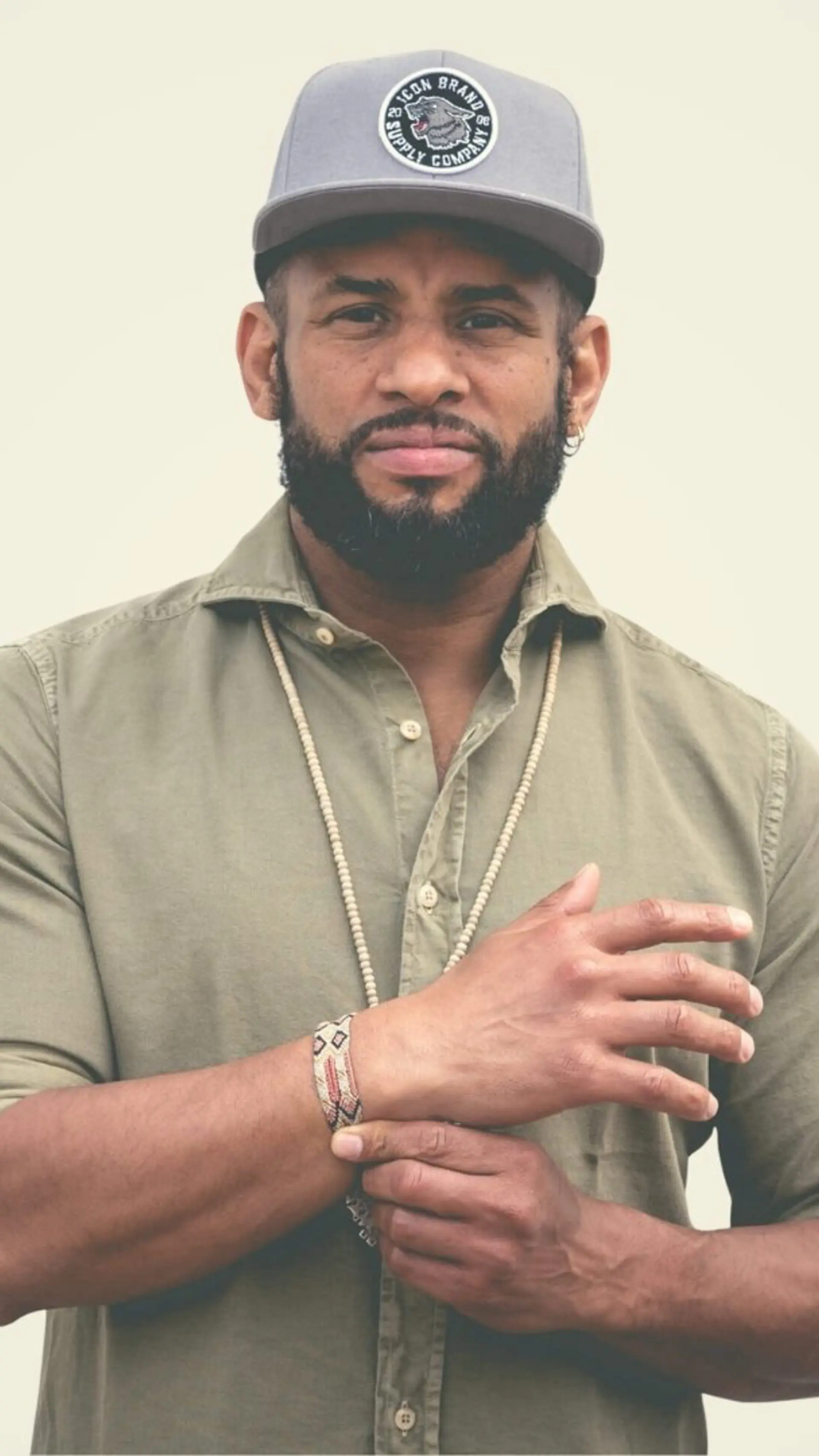 Mitchell Brunings - <p>Muzikant, storyteller en ervaringsdeskundige die laat zien hoe veerkracht, creativiteit en groei elkaar versterken in uitdagende en veranderende tijden.</p>