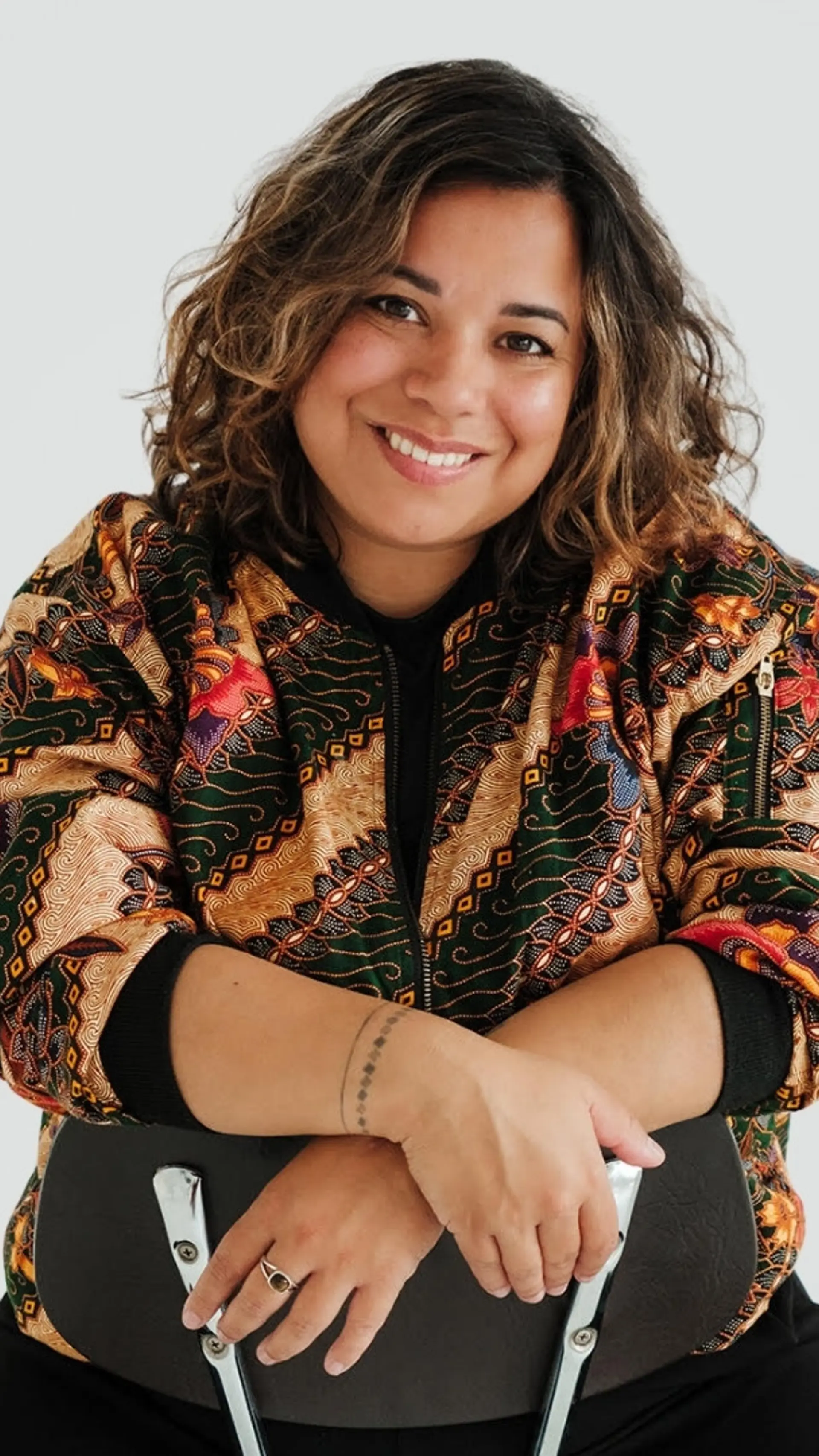 Raimke Groothuizen - <p>Docent, auteur en spreker over studentenwelzijn en leiderschap in het onderwijs. Inspireert onderwijsprofessionals.</p>