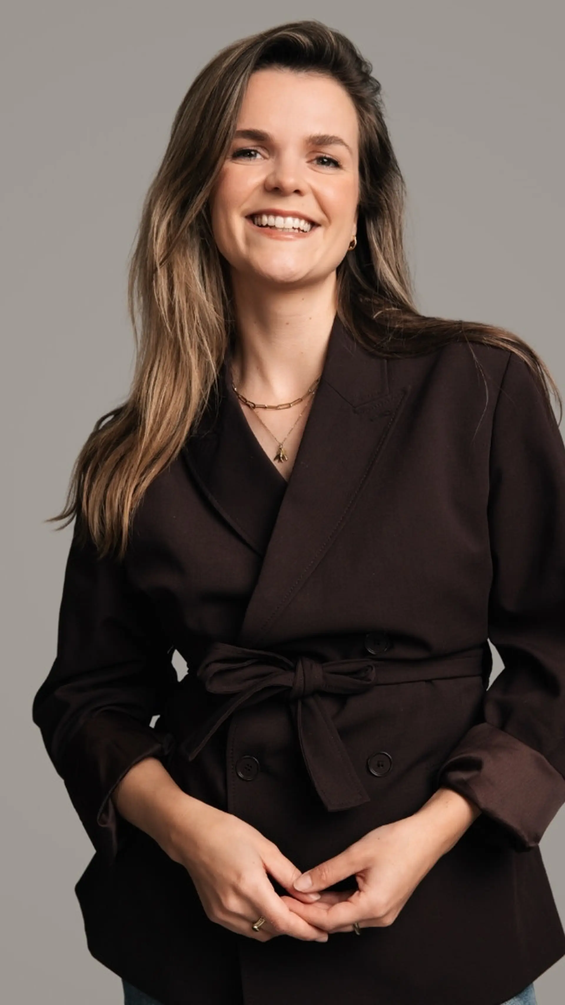 Stephanie Verstraten - <p>Presentatrice, actrice en ervaren moderator met een brede zakelijke en creatieve achtergrond die elk event tot leven brengt.</p>